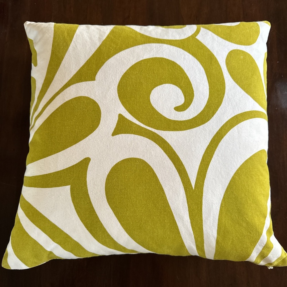CB2 Crate & Barrel Ibiza Pillow Cover + Insert White Chartruse Green‎ Mod Print